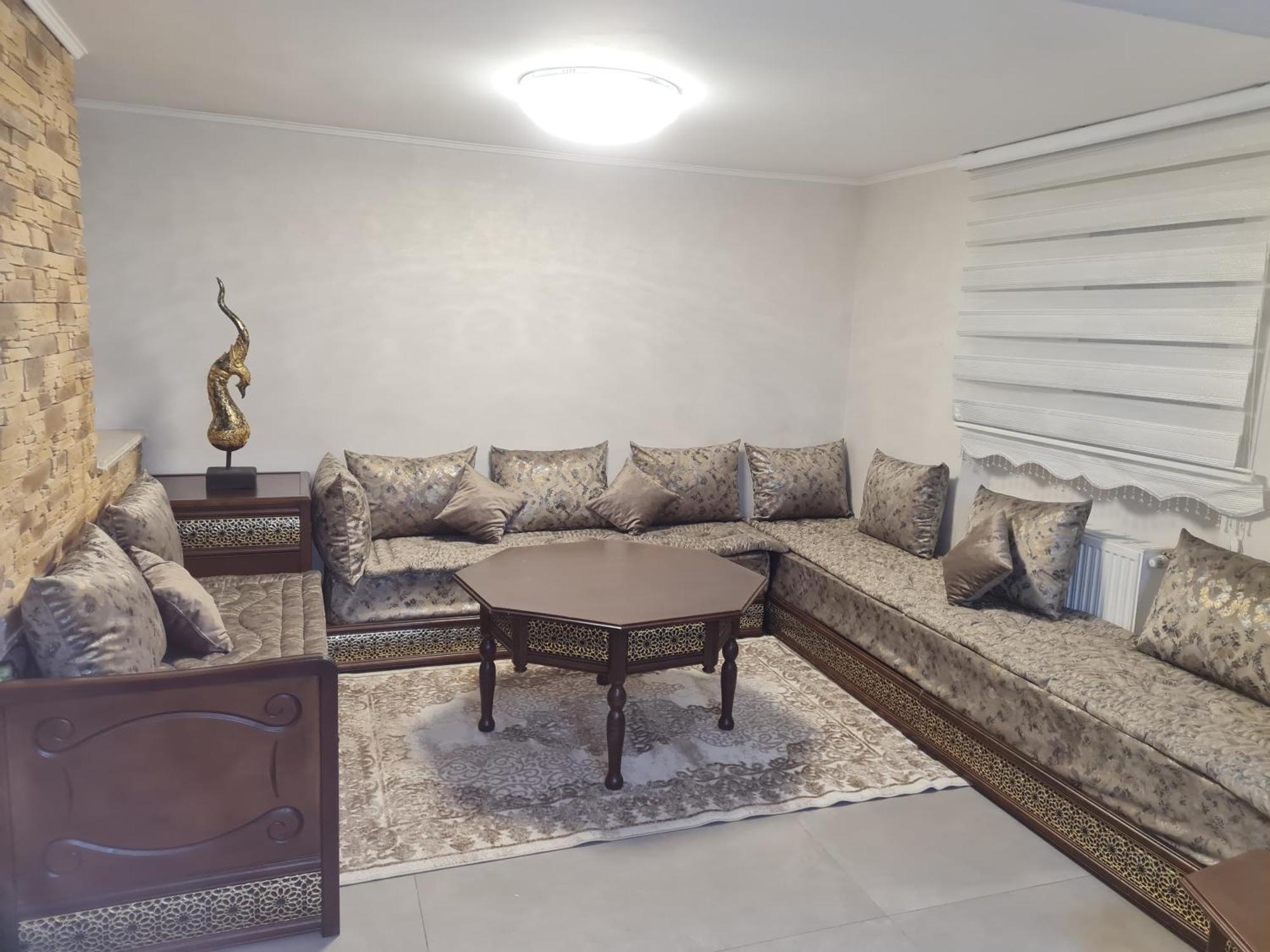 Sehr Grosse 5 Zimmer Wohnung Mit Garten Und Terasse Wiesbaden Zewnętrze zdjęcie
